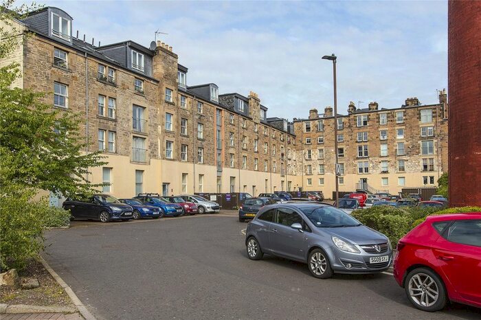 2 Bedroom Detached House To Rent In Hermand Crescent, Edinburgh, EH11