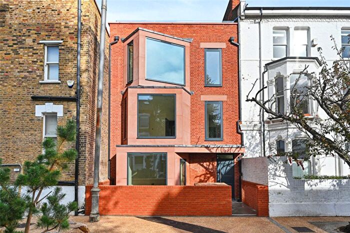 3 Bedroom Terraced House To Rent In Poplar Grove, Brook Green, London, W6