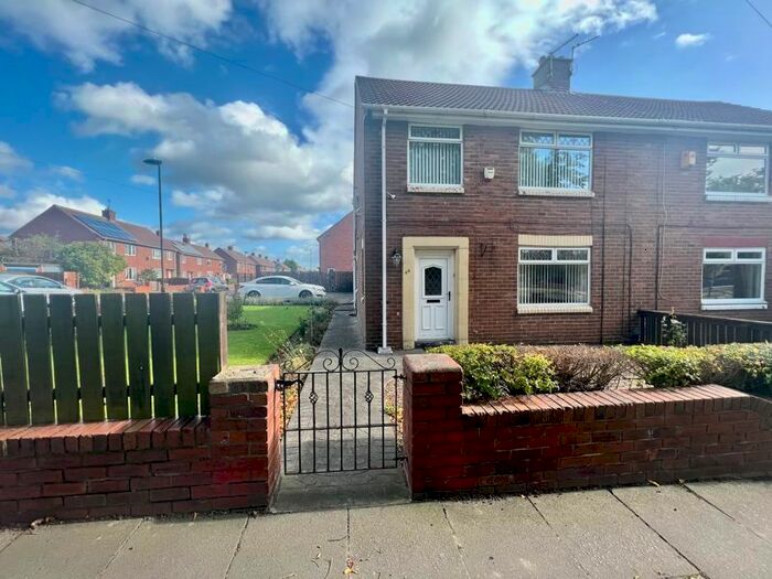3 Bedroom Semi-Detached House To Rent In Denbigh Avenue, Wallsend, NE28
