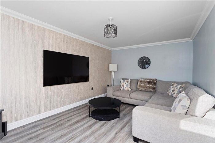 4 Bedroom Detached House For Sale In South Quarry Mews, Gorebridge, EH23