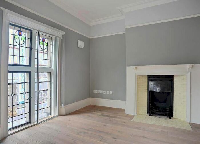2 Bedroom Flat To Rent In New Cavendish Street, London, W1G
