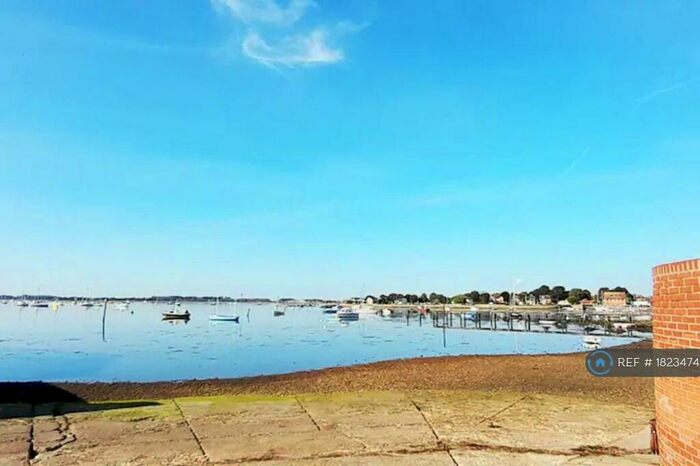 3 Bedroom Terraced House To Rent In Stanley Road, Emsworth Hants, PO10