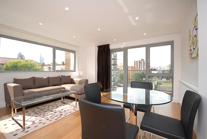 1 Bedroom Apartment To Rent In Hodgeson House, Christian Street, E1