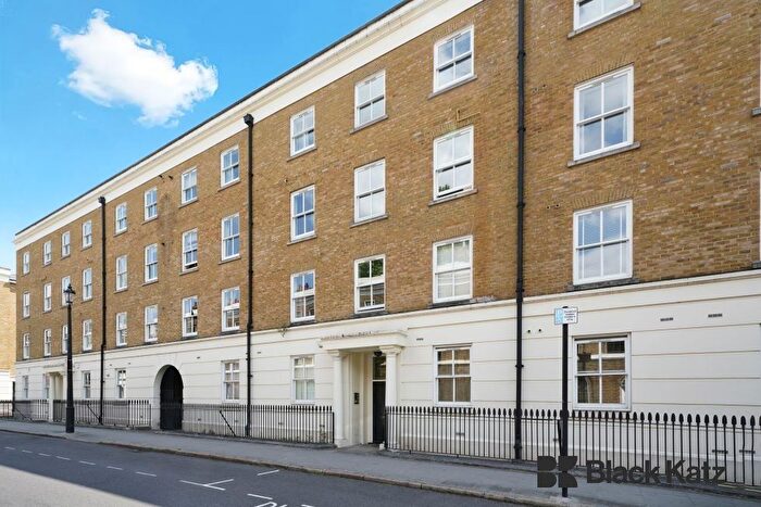 2 Bedroom Flat For Sale In Bentham House, Falmouth Road, Borough, SE1