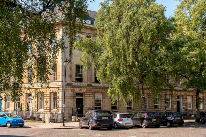 1 Bedroom Apartment To Rent In Laura Place, BA2