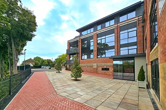 2 Bedroom Apartment For Sale In Pool Road, Pool In Wharfedale, LS21