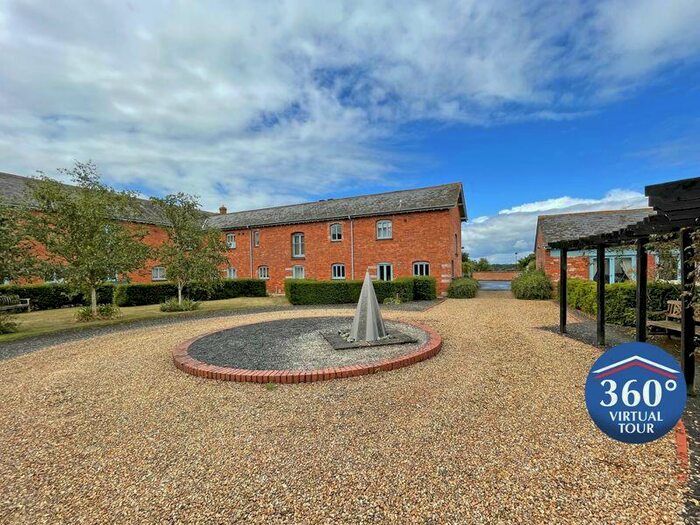 3 Bedroom End Of Terrace House For Sale In Rewe Barton, Exeter, EX5