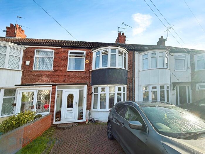 3 Bedroom Terraced House For Sale In Westfield Road, Hull, HU4