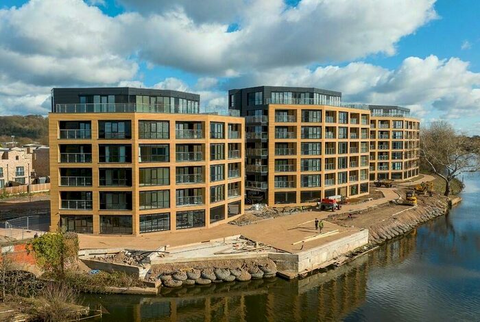 2 Bedroom Flat To Rent In Yacht Club Place, Trent Lane, Nottingham, Nottinghamshire, NG2