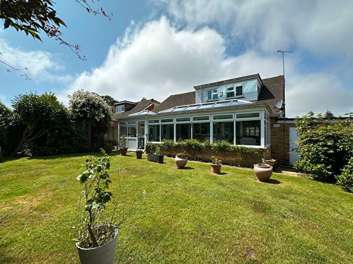 3 Bedroom Bungalow For Sale In Ellerslie Lane, Bexhill-On-Sea, TN39