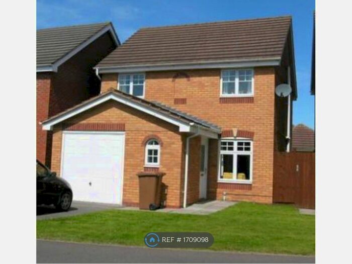 3 Bedroom Detached House To Rent In Lingmoor Grove, Aldridge, Walsall, WS9