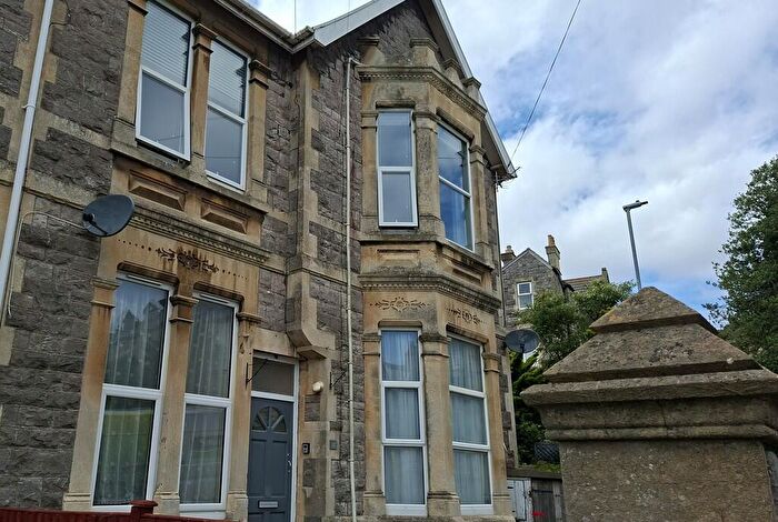 2 Bedroom Flat To Rent In Paragon Road, Weston-super-Mare, BS23