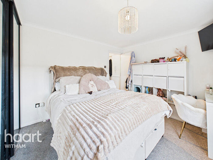 1 Bedroom Apartment For Sale In Wickham Road, Witham, CM8