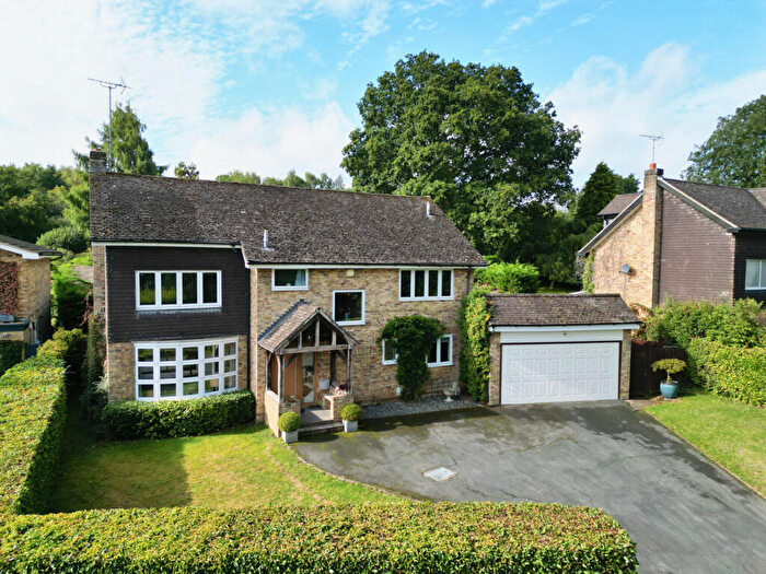 5 Bedroom Detached House For Sale In Rook Wood Way, Great Missenden, HP16