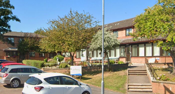 1 Bedroom Flat To Rent In Over 's, St Helens Court, Stirling Close, Elsecar, Barnsley, S74