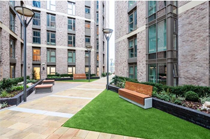 1 Bedroom Apartment To Rent In Holloway, B1