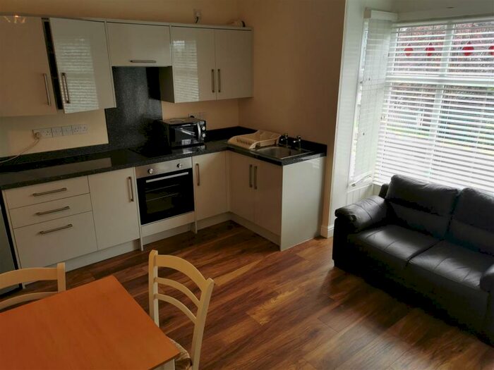 1 Bedroom Flat To Rent In Mary Vale Road, Birmingham, B30
