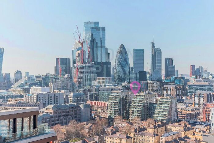 2 Bedroom Flat To Rent In Gauging Square, Vaughan Way, London, E1W