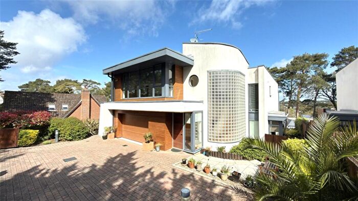 4 Bedroom Detached House For Sale In Crichel Mount Road, Poole, Dorset, BH14