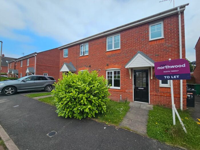 3 Bedroom Semi-Detached House To Rent In Bateman Close, Crewe, CW1