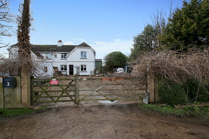 3 Bedroom Semi-Detached House For Sale In Carrington Road, Moulton Seas End, Spalding, PE12