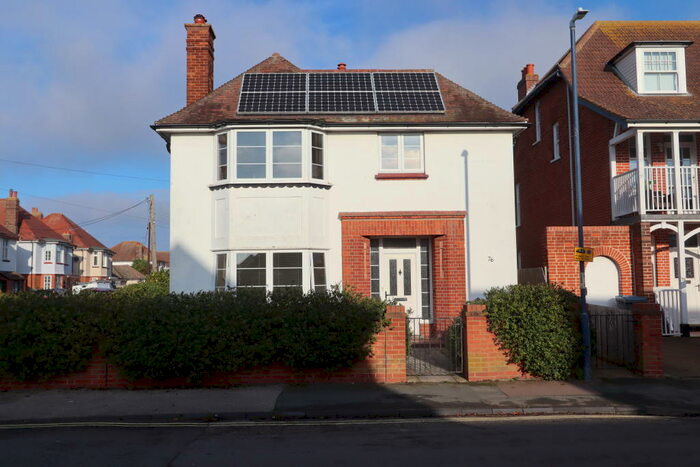 4 Bedroom Detached House To Rent In Cobbold Road, Felixstowe, IP11