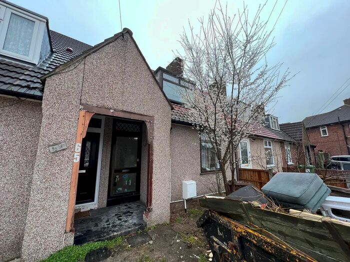 3 Bedroom Terraced House To Rent In Cartwright Road, Dagenham, RM9