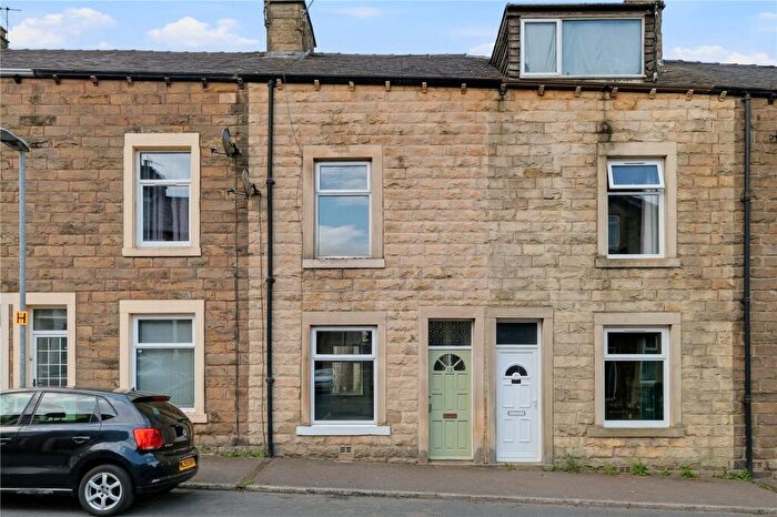 3 Bedroom Terraced House For Sale In Cobden Street, Barnoldswick, Lancashire, BB18