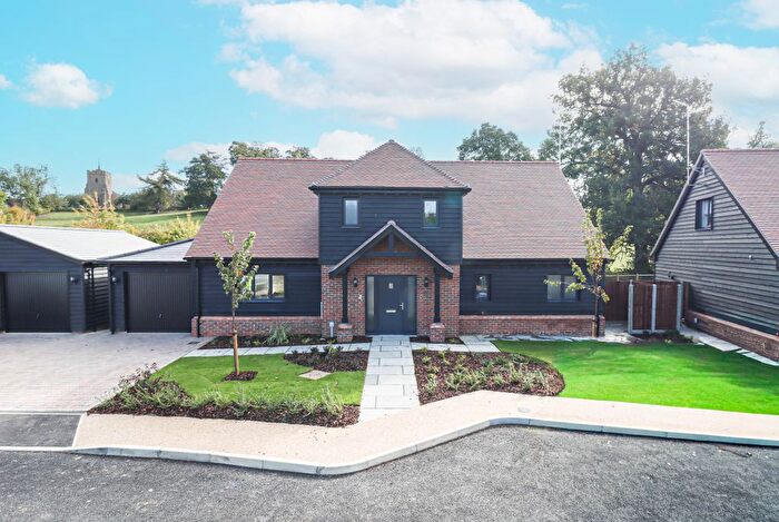 4 Bedroom Detached House For Sale In Henry Isaac Mews, Brookend Lane, St. Ippolyts, Hitchin, SG4