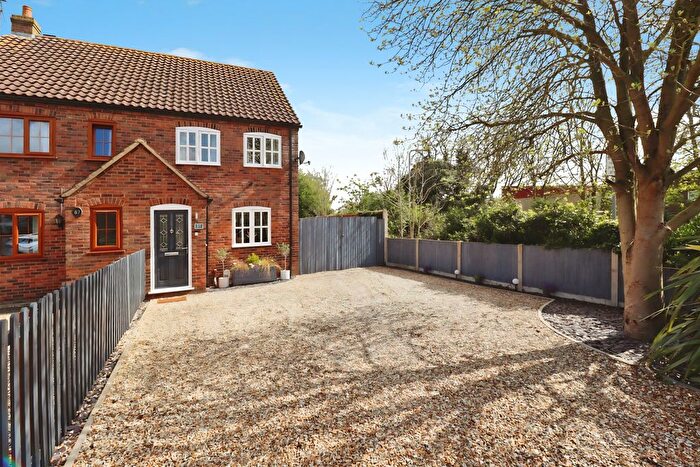 2 Bedroom Semi-Detached House For Sale In Paddock Lane, Metheringham, Lincoln, LN4