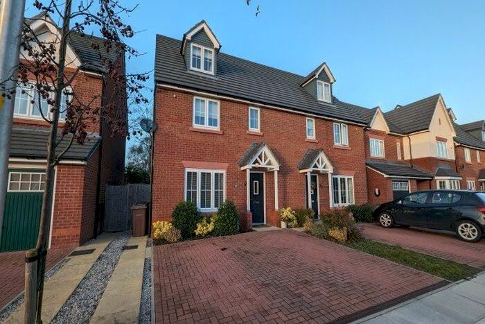 3 Bedroom Semi-Detached House To Rent In Lenton Avenue, Liverpool, L37