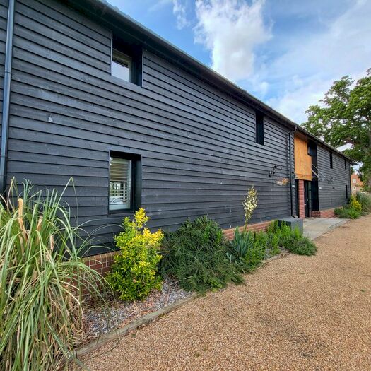 3 Bedroom Barn Conversion To Rent In Magpie Farm Road, West Bilney, King's Lynn, PE32