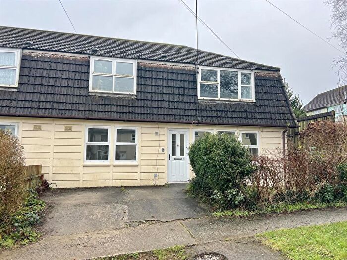 2 Bedroom Flat For Sale In Queens Road, St. Austell, PL25