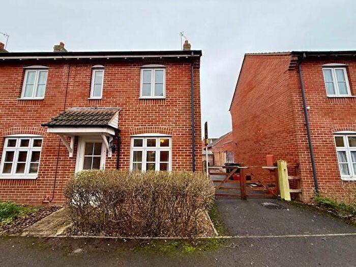 2 Bedroom End Terrace House To Rent In Oakhurst, North Swindon, SN25