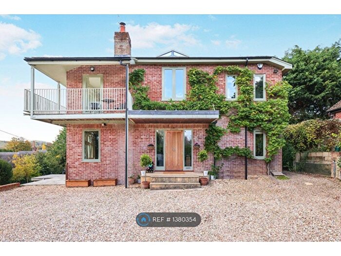 5 Bedroom Detached House To Rent In Tankard Lane Marlborough, Ramsbury, SN8