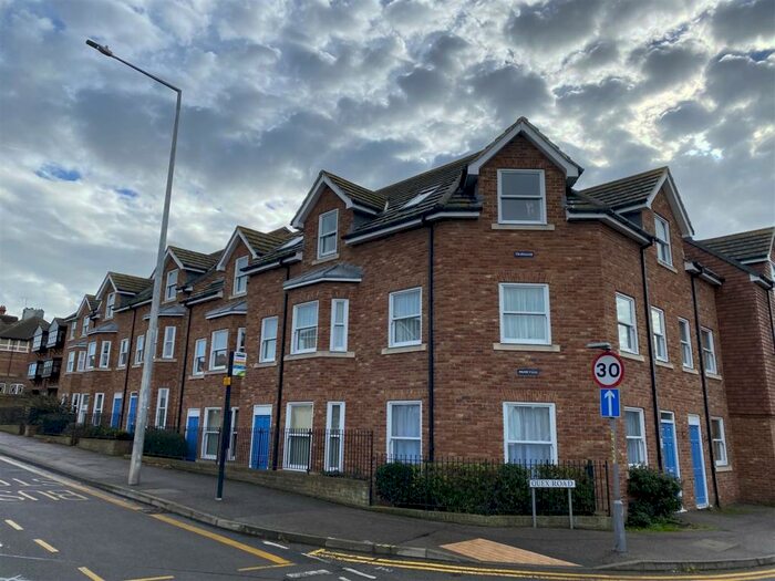 1 Bedroom Flat To Rent In Quex Road, Westgate-On-Sea, CT8