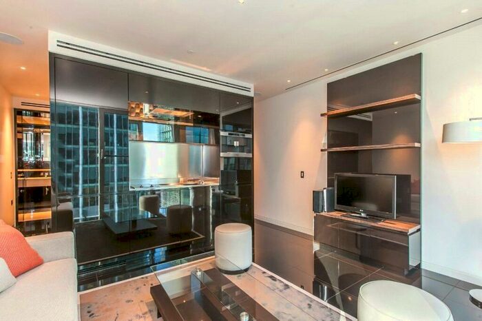 Apartment To Rent In The Heron, Milton Court, The City Of London, EC2Y