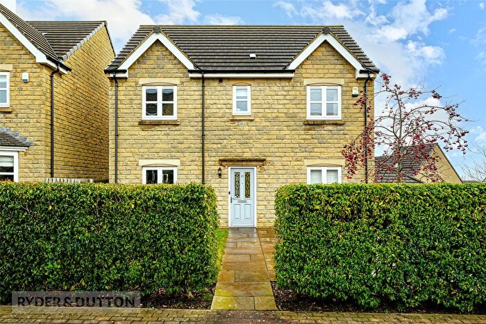 4 Bedroom Detached House For Sale In Tennyson Avenue, Lindley, Huddersfield, HD3