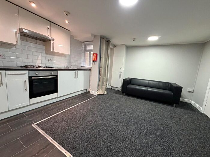 2 Bedroom Flat To Rent In Lower Cathedral Road, Riverside, CF11