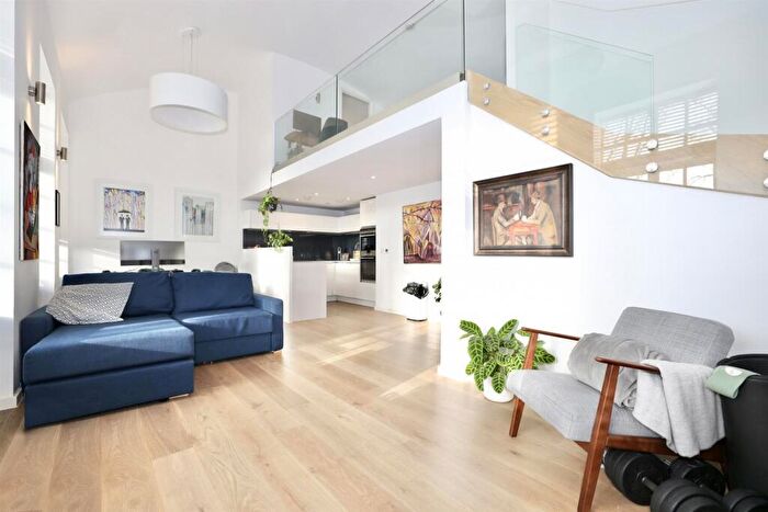 1 Bedroom Apartment To Rent In Loxford House, N5