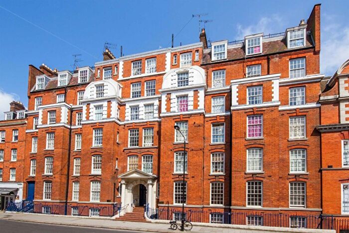 3 Bedroom Flat To Rent In Hunter Street, Bloomsbury, WC1N
