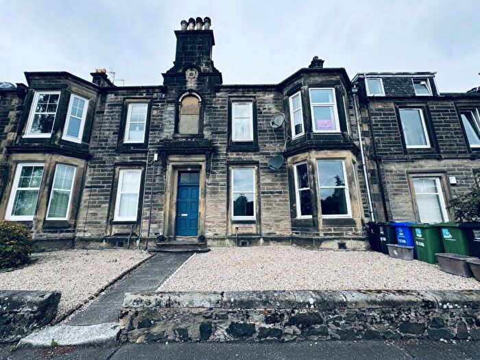 4 Bedroom Apartment To Rent In C Wallace Street, Stirling, FK8