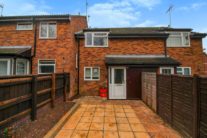 2 Bedroom Terraced House To Rent In The Weavers, Old Town, Swindon, SN3