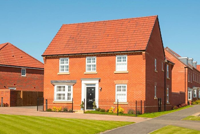 4 Bedroom Detached House For Sale In Northampton Road, Wellingborough, Northamptonshire, NN8