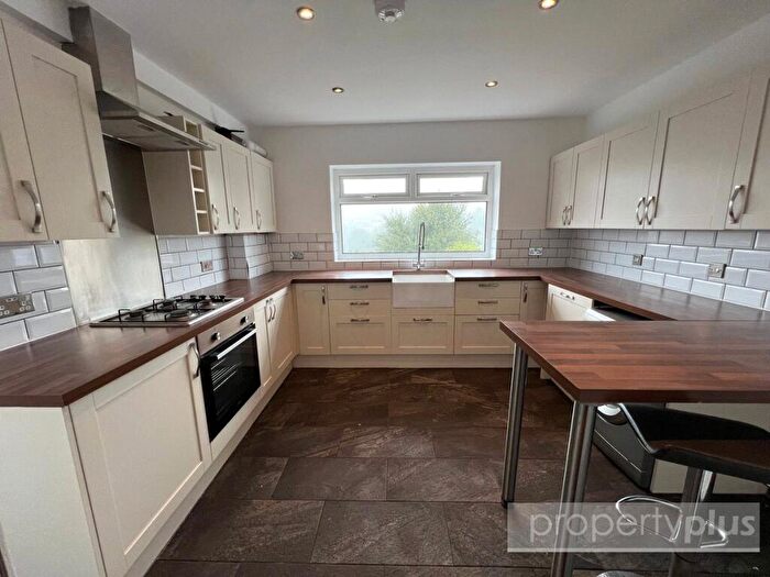 3 Bedroom Detached House For Sale In Brithweunydd Road, Tonypandy, Rhondda Cynon Taff, CF40
