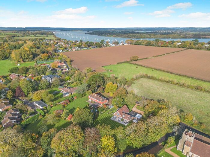 4 Bedroom Detached House For Sale In The Triangle, Birdham, Chichester, West Sussex, PO20