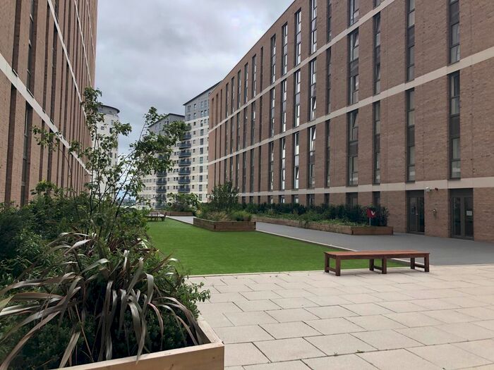 2 Bedroom Flat To Rent In The Priory Queensway, Birmingham B4