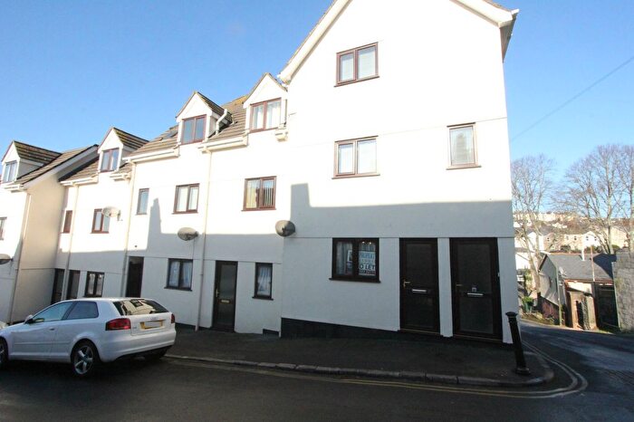 1 Bedroom Flat To Rent In Princes Road, Torquay, Devon, TQ1