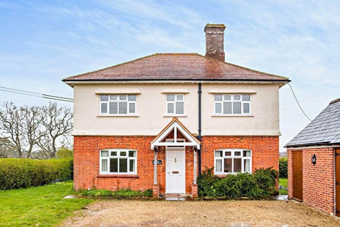 4 Bedroom Detached House To Rent In Stockcross, Newbury, Berkshire, RG20