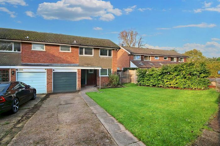 4 Bedroom Semi-Detached House To Rent In New Road, Chilworth, Guildford, GU4